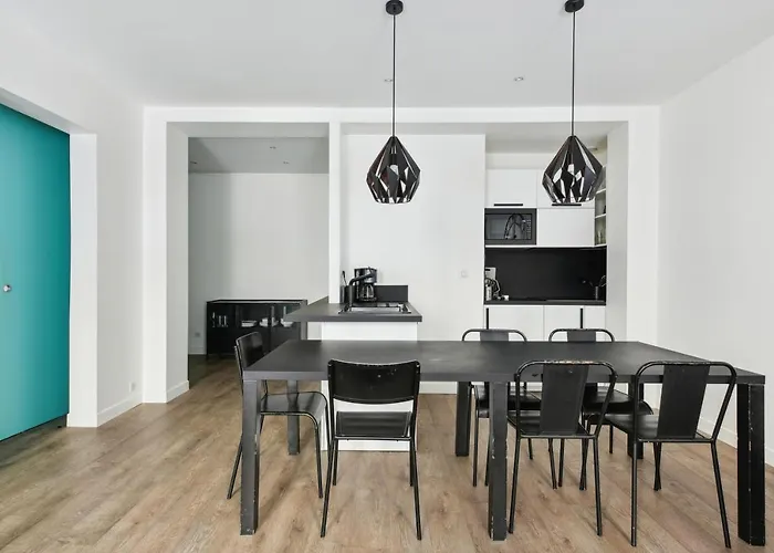 Elégant appartement dans le quartier Concorde à Paris