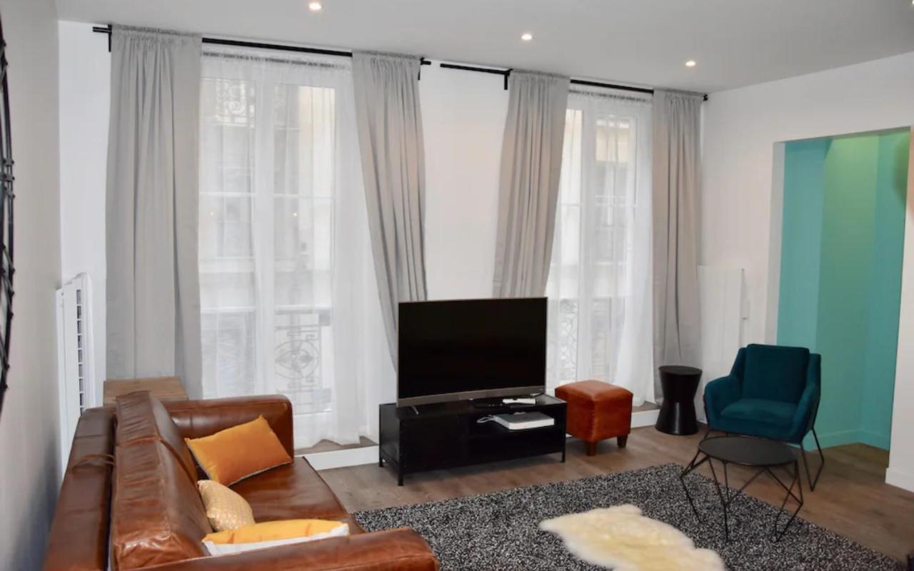 Elégant Dans Le Quartier Concorde à Apartamento
